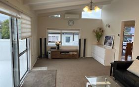 Hillcrest Homestay, Northshore, Auckland
